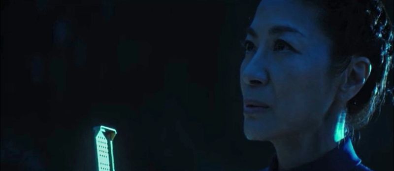 A young Georgiou makes first contact with a pre-warp civilization.